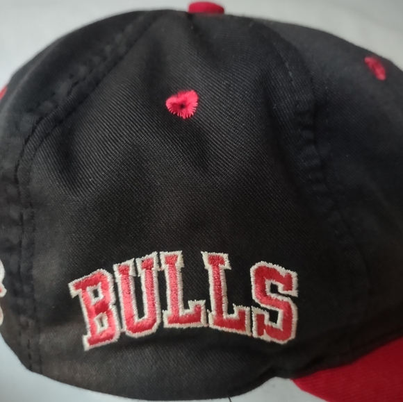 Vintage Chicago Bulls Twins Enterprise SnapBack Hat Cap NBA Graffiti Double Logo - Picture 5 of 12